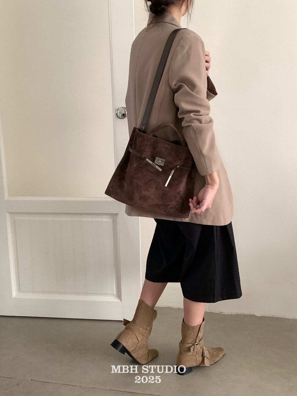 MBH Top Grain Nubuck Leather Kelly Bag Magnetic Lock Vertical Flat Tote Handbag Crossbody with Shoulder Strap - Image 3