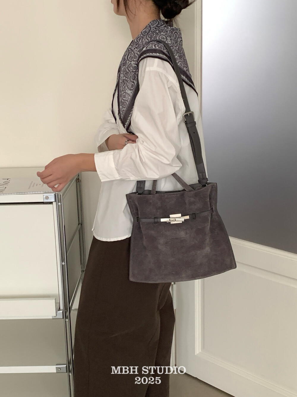 MBH Top Grain Nubuck Leather Kelly Bag Magnetic Lock Vertical Flat Tote Handbag Crossbody with Shoulder Strap - Image 4