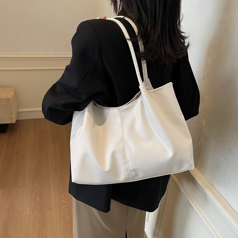 MZ 2025 Autumn Korean Japanese Style Large Tote Bag for Women Casual Commute Shoulder Handbag - Image 2
