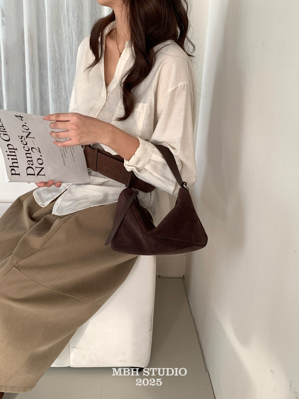 MBH Niche Matte Leather Lunch Box Bag Casual Minimalist Crossbody Handbag with Shoulder Strap