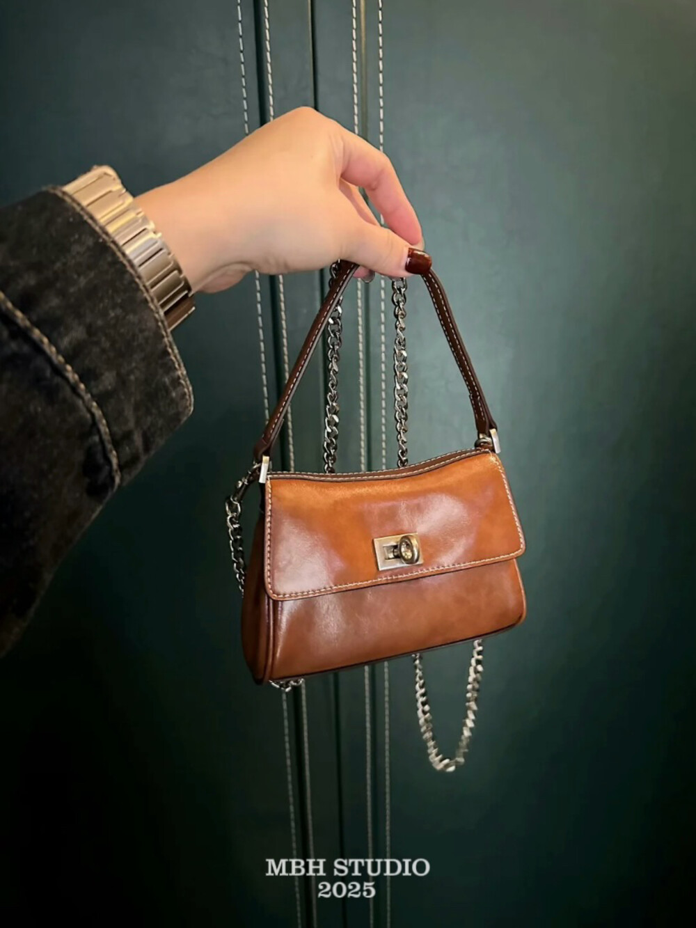 MBH New Retro Waxed Leather Chain Square Bag Crossbody Handbag with Chain - Image 2