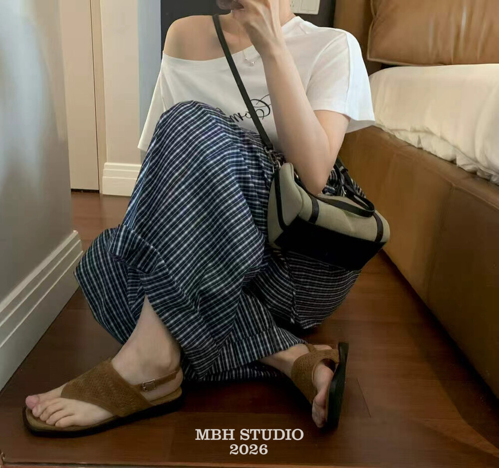MBH Niche Design Canvas and Cowhide Color-Block Boston Pillow Bag Casual Crossbody Handbag with Shoulder Strap